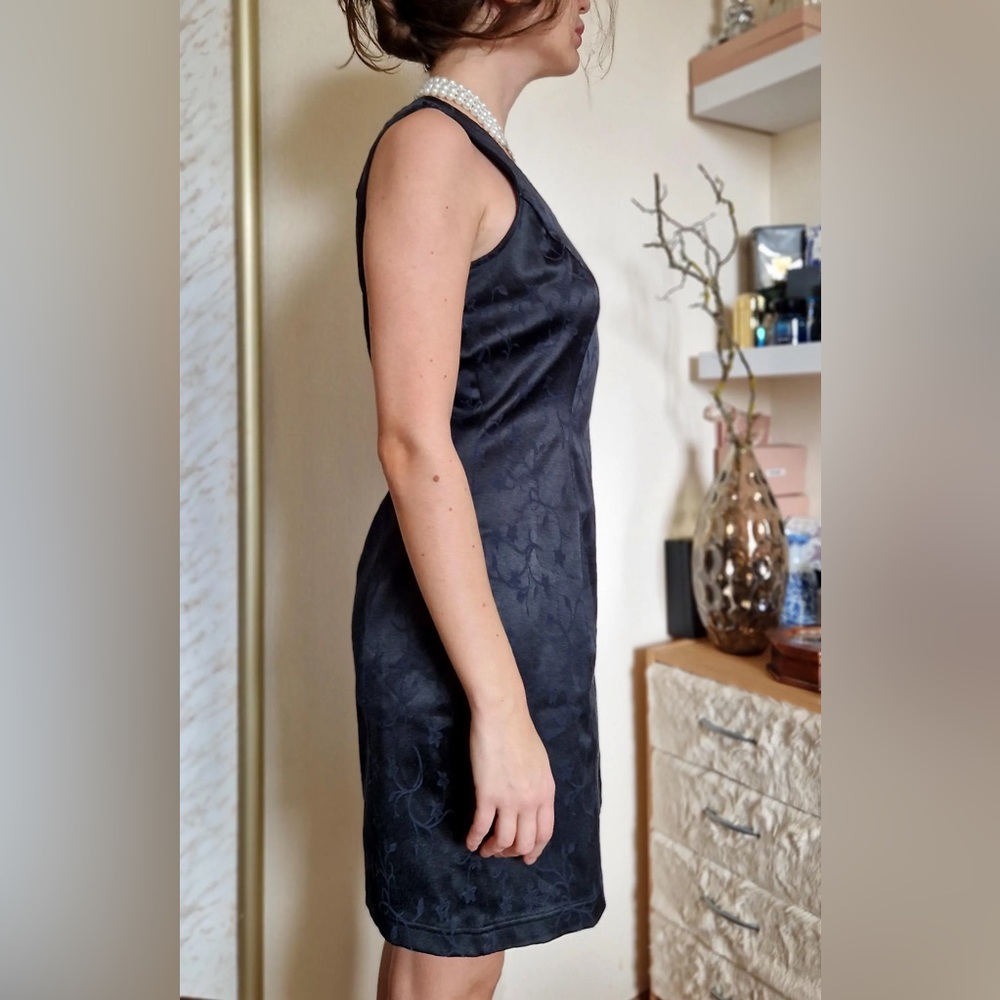 CDC petites - Vintage black Floral Mini Dress